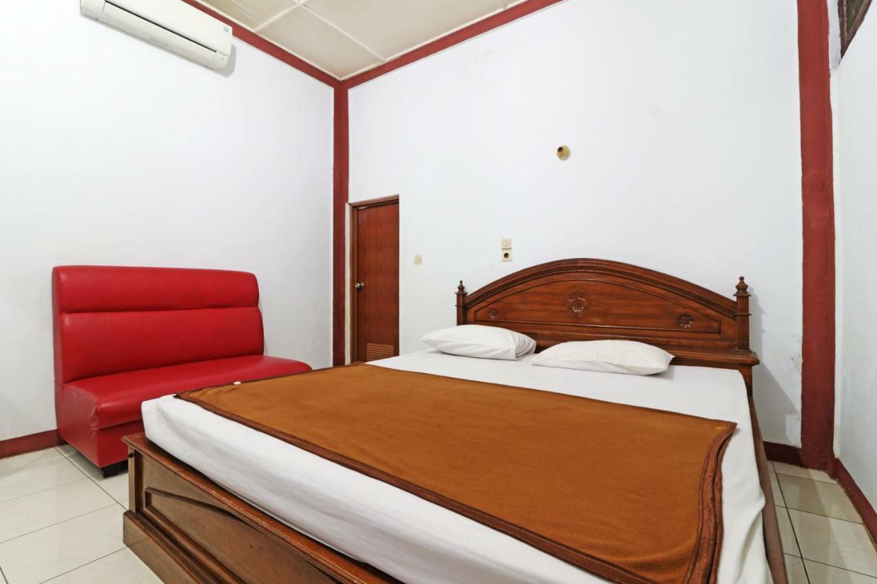 Borneo Hostel Jakarta Exterior foto