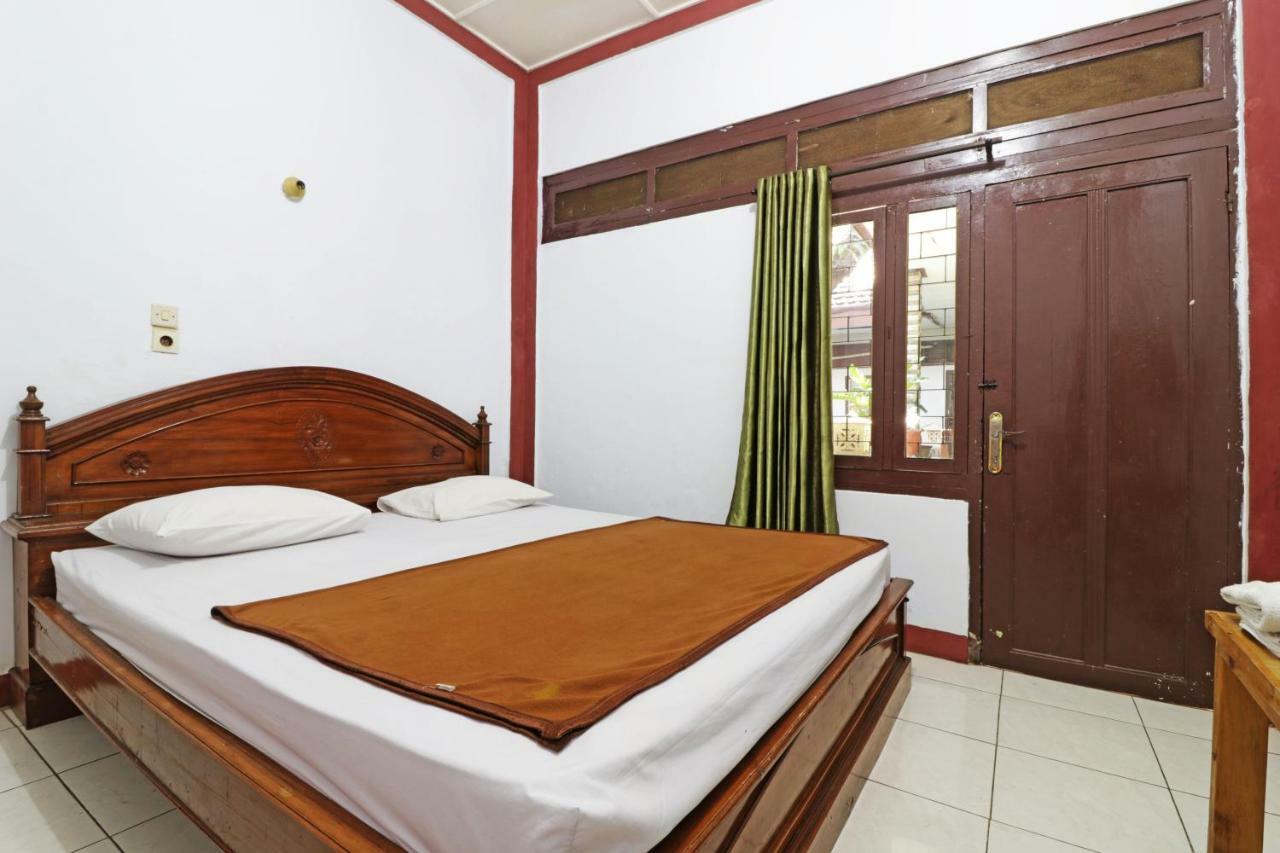 Borneo Hostel Jakarta Exterior foto